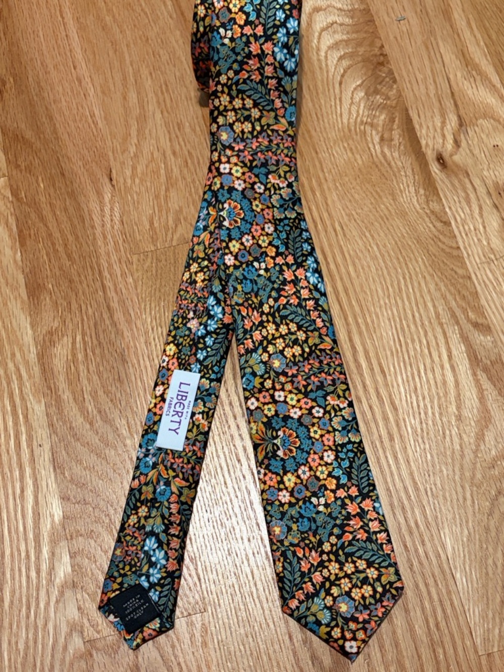 Liberty of London 100% Silk Skinny Tie Express Floral